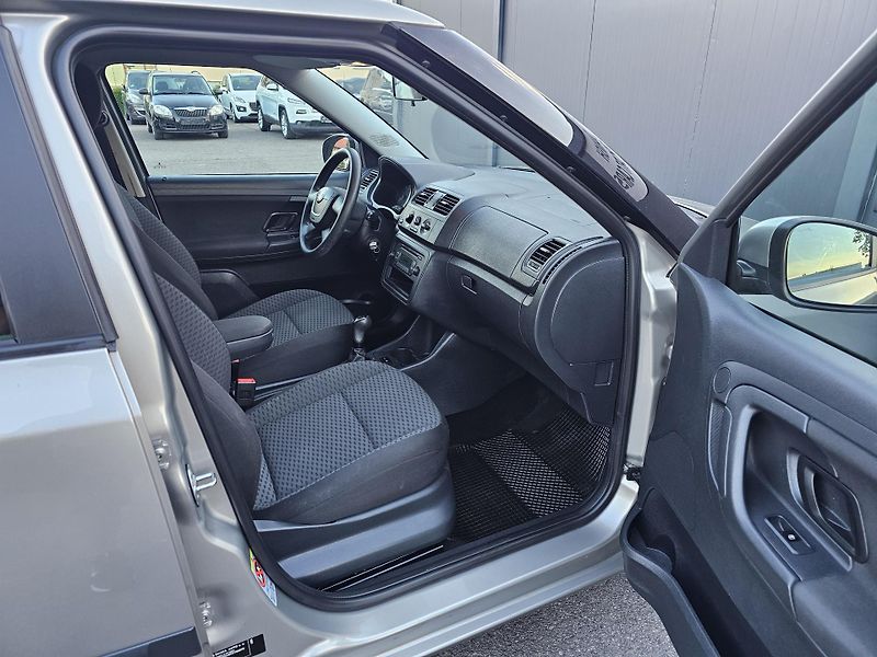Škoda Fabia 1.2 TSI 63kW,KLIMA,TEMPOMAT - fotka 25 z 50