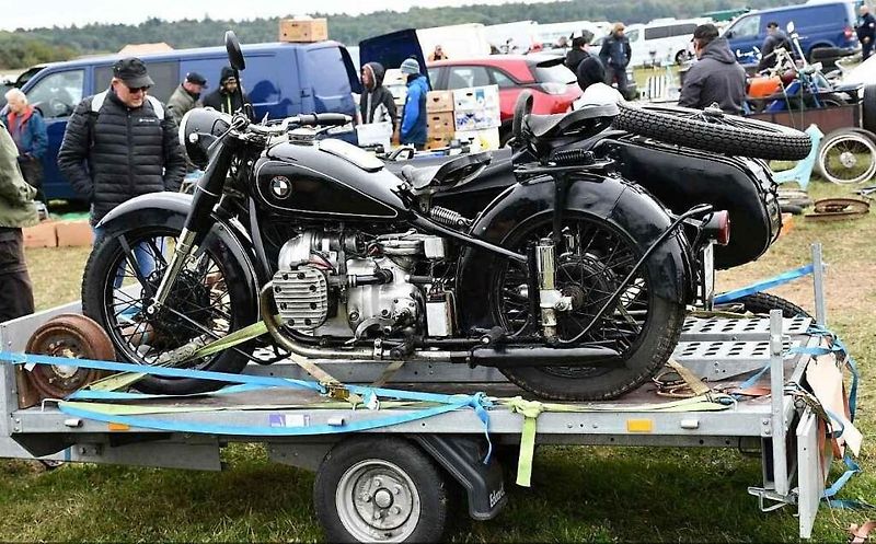 Auto-moto burza ve Velké Dobré.