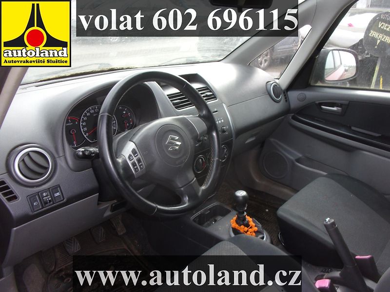 Suzuki SX4 (2006) VOLAT 602 696115 - fotka 2 z 7