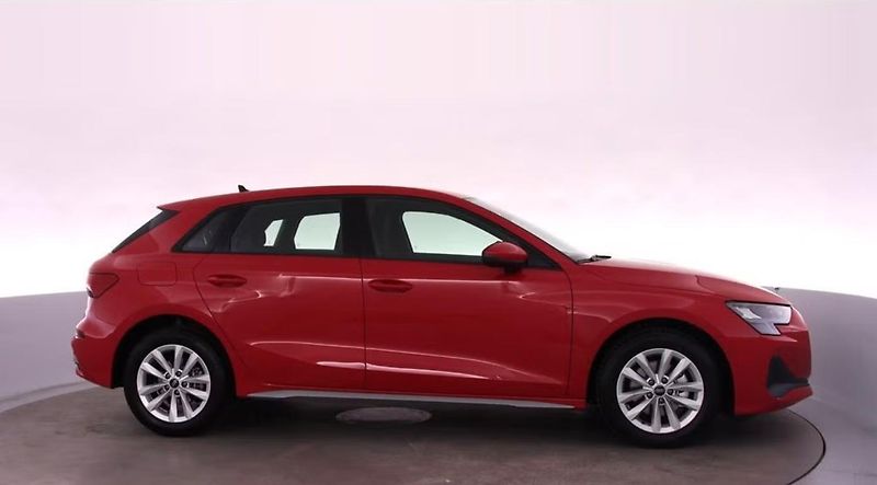 Audi A3 Sportback 35 TFSI Kamera  - fotka 6 z 9