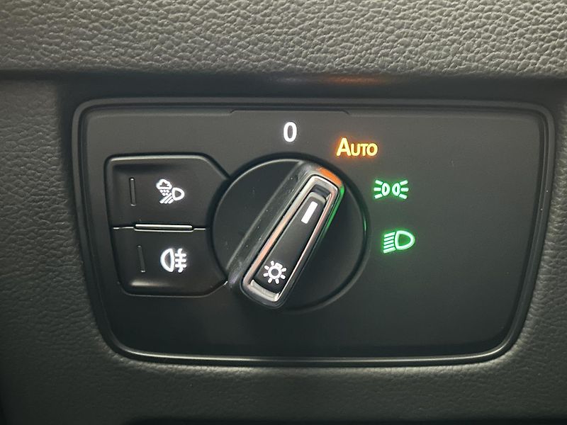 Volkswagen Arteon 2.0 TDI Elegance - fotka 22 z 25