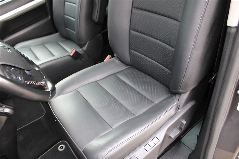 Citroën SpaceTourer 2,0 HDi  1.MAJ,DPH,A/T,8.MÍST - fotka 24 z 38