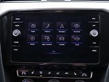 Volkswagen Passat 2,0 TDI 140kW DSG Elegance DPH - náhled 25
