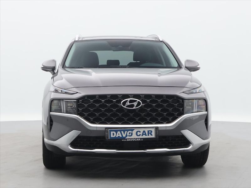 Hyundai Santa Fe 2,2 CRDI 142kW Style 4x4CZ DPH - fotka 2 z 36