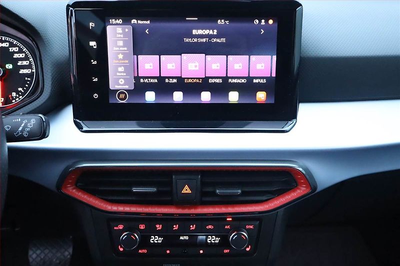 Seat Arona (2021) FR 1.5 TSI, Automat - fotka 12 z 25