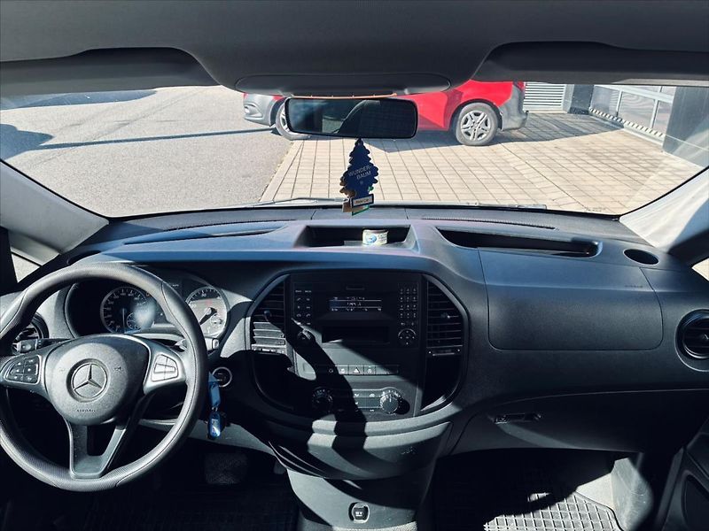 Mercedes-Benz Vito 2,1 114 CDI / Tourer - fotka 9 z 14