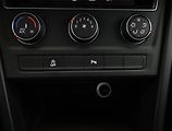 Volkswagen Touran (2016) 1.6 TDI, 7 míst, Serv.kniha - náhled 10