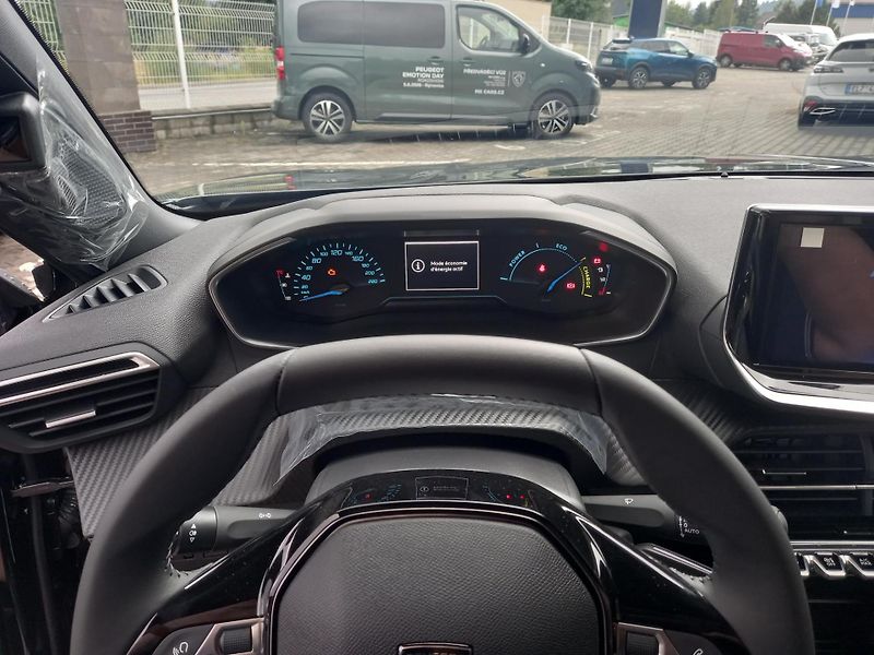 Peugeot 208 (2026) BUSINESS Turbo 100k MAN6 - fotka 15 z 17