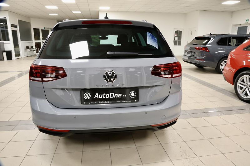 Volkswagen Passat (2024) 2.0TDI DSG Nez.Topení 48000KM - fotka 7 z 25