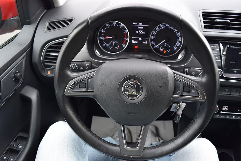 Škoda Fabia (2016) 1.2TSI 66kw AMBITION TAŽN APP  - fotka 28 z 49