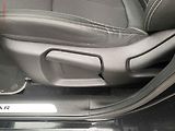 Renault Kadjar (2016) 1.2TCe, Intense, AT, LED - náhled 14