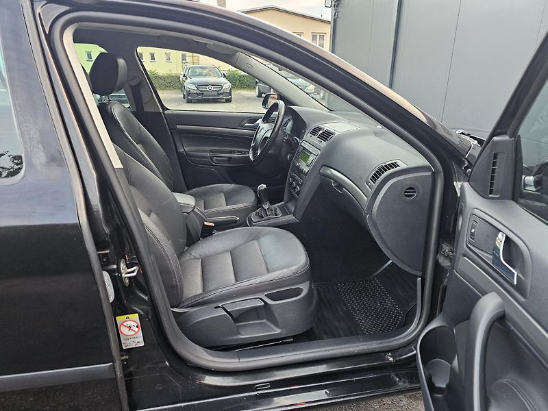 Škoda Octavia 1.9 TDI 77kW,KŮŽE,VÝHŘEVY - fotka 21 z 43