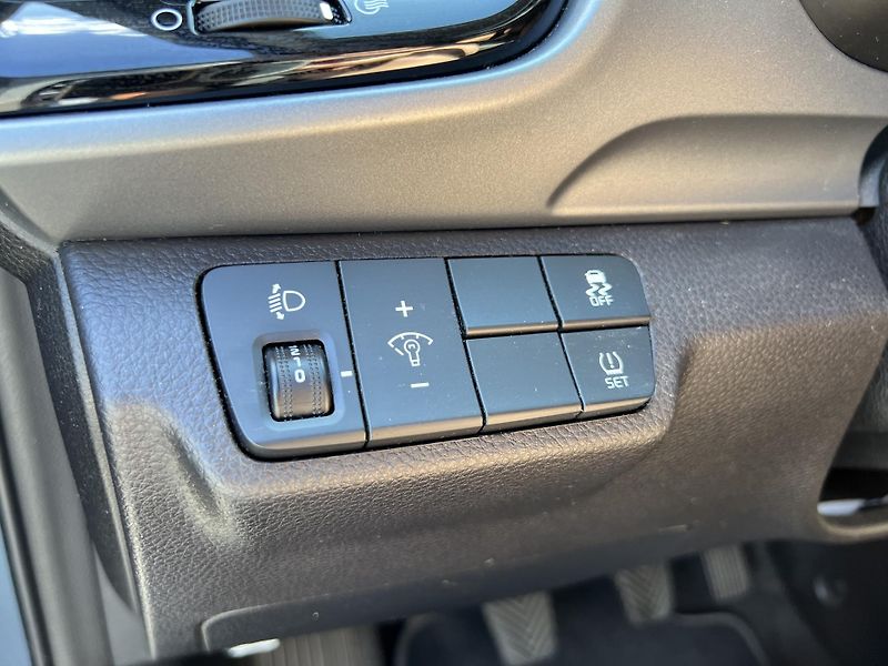 Kia Stonic 1.0 T-GDi 74 kW SERVISKA - fotka 16 z 17