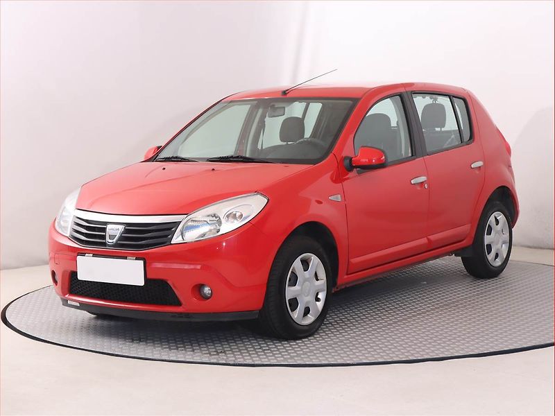 Dacia Sandero (2011) 1.2 16V - fotka 2 z 14