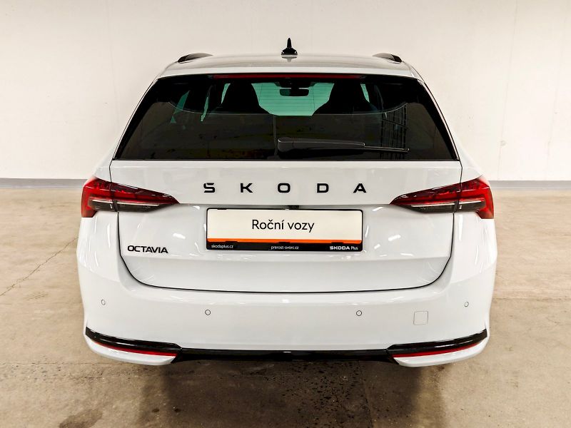 Škoda Octavia (2025) Combi 1.5 TSI 110 kW DSG Sport - fotka 29 z 33