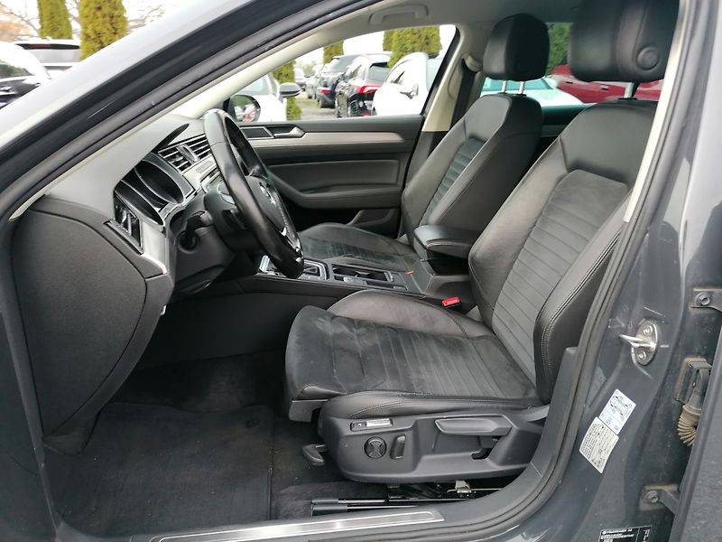 Volkswagen Passat (2016) 2.0 TDi DSG Highline,LED - fotka 9 z 27