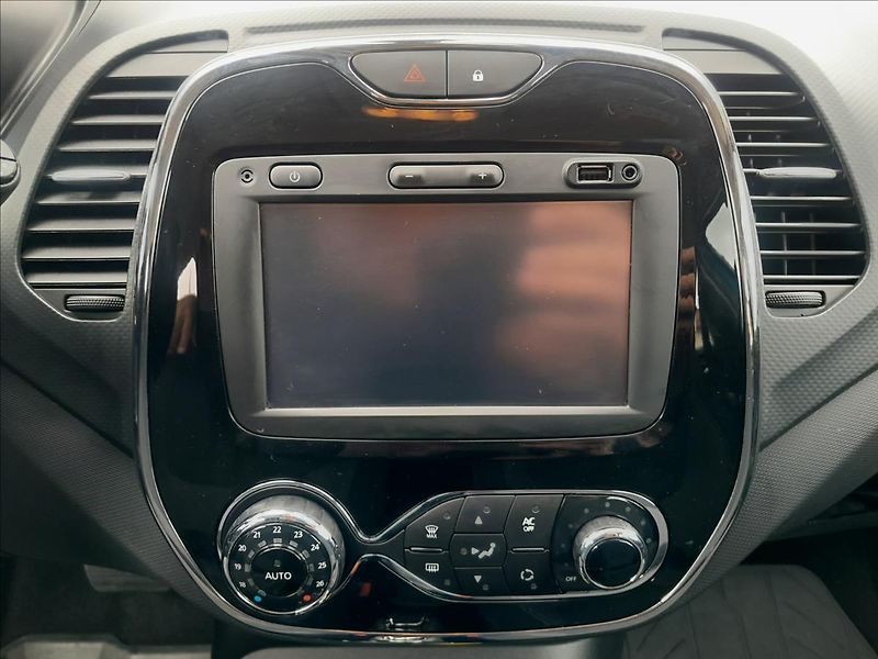 Renault Captur 1,2TCe 88kW AUTOMAT - fotka 36 z 56