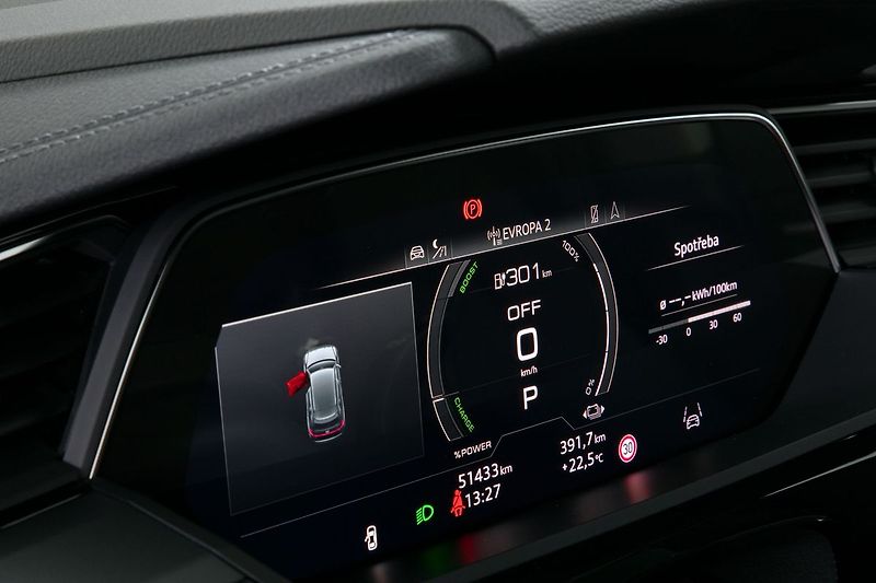 Audi e-tron 55 300kW Matrix NightV ZÁRUKA - fotka 33 z 38