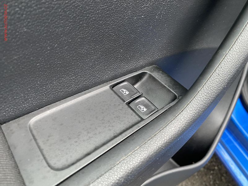 Škoda Fabia (2019) 1.0 TSi, ČR, Ambition, +pneu - fotka 13 z 17