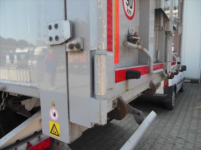 Stas S300CX, 49m3, ADR, JAKO NOVÝ - fotka 9 z 23
