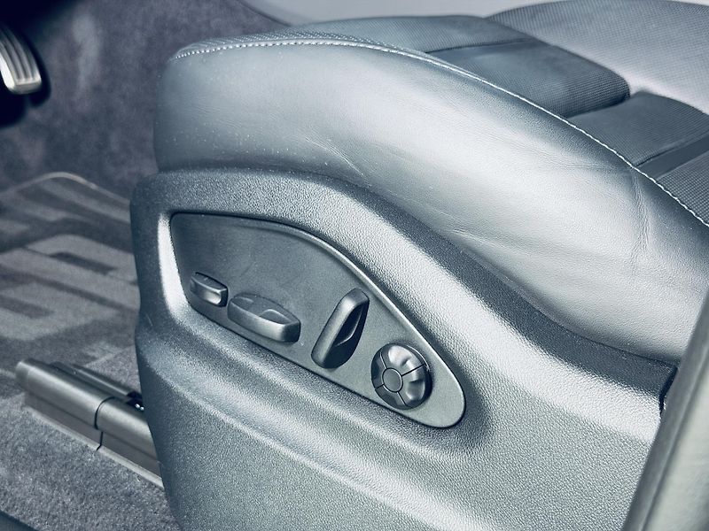 Porsche Cayenne (2024) S Coupe SPORTDESIGN MASAZ 3xTV - fotka 15 z 45