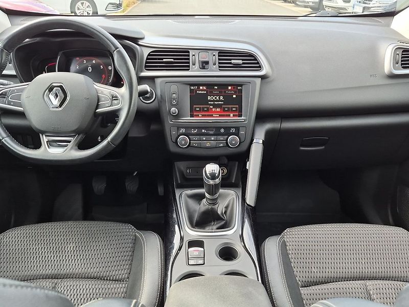 Renault Kadjar Limited 1.3TCE 103KW - fotka 9 z 23