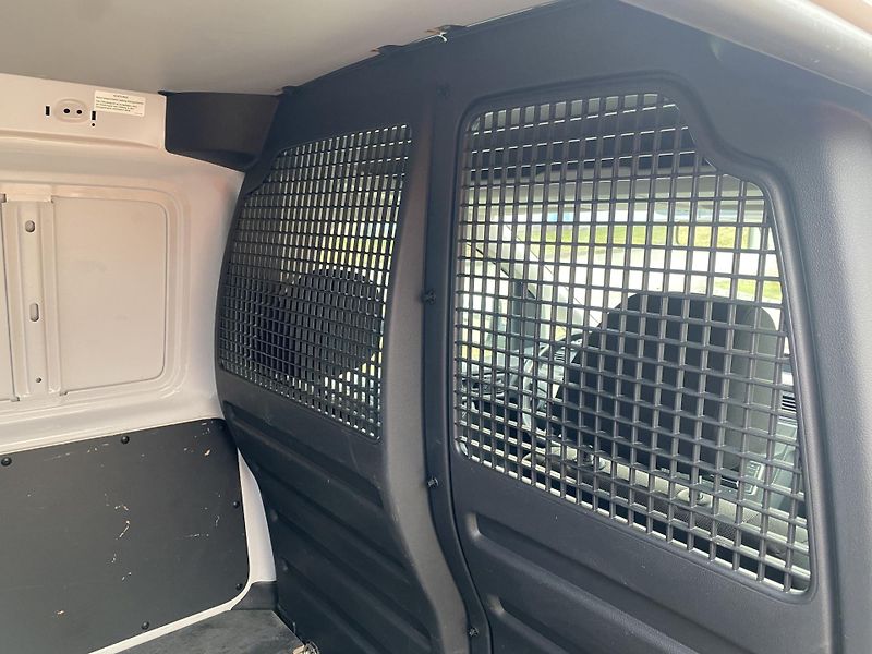 Volkswagen Caddy (2019) 1.2TSi,KLIMA, NAJ.125TIS.KM - fotka 33 z 42