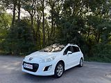 Peugeot 308 (2013) 1.5 / 68 kW - náhled 1