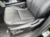 Land Rover Discovery (2018) 3.0 TD6 HSE AT 1.MAJ.ČR/VZDUCH - náhled 33