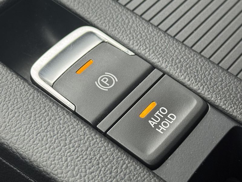 Volkswagen Passat (2020) 1.5TSi DSG Elegance, ČR, 360° - fotka 38 z 46