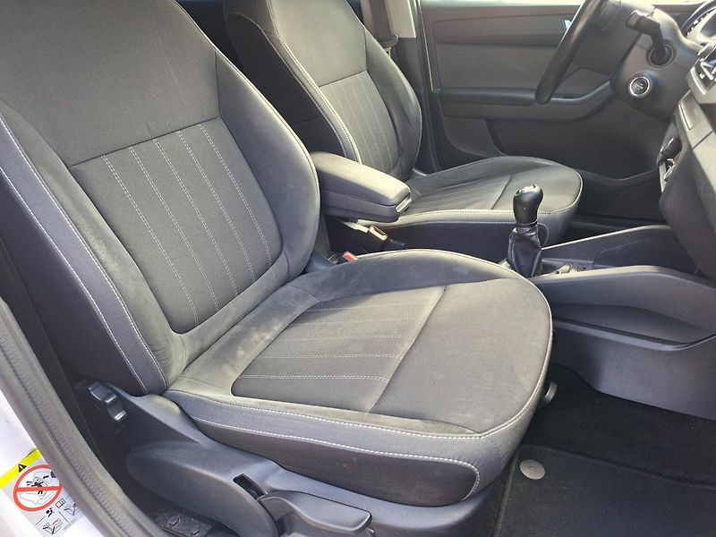 Škoda Fabia (2019) 1.0TSI 81kW STYLE -ČR-DPH - fotka 13 z 19
