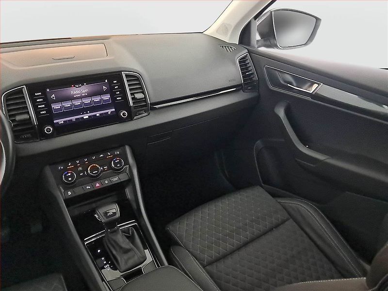 Škoda Karoq (2019) Style 1.5 TSI - fotka 8 z 25