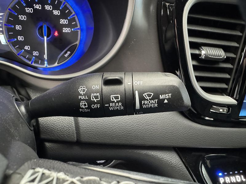 Chrysler Pacifica Grand Caravan SXT - fotka 34 z 57
