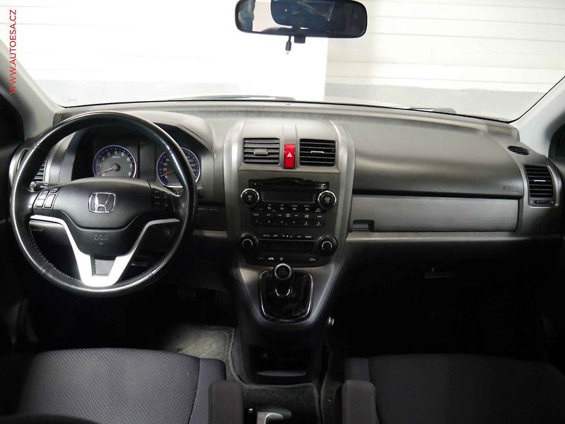 Honda CR-V (2007) 2.0 i 4x4, autoAC - fotka 8 z 17