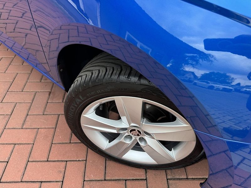 Škoda Fabia (2016) 1.2TSi Digi Klima Tažné Zař. - fotka 46 z 50