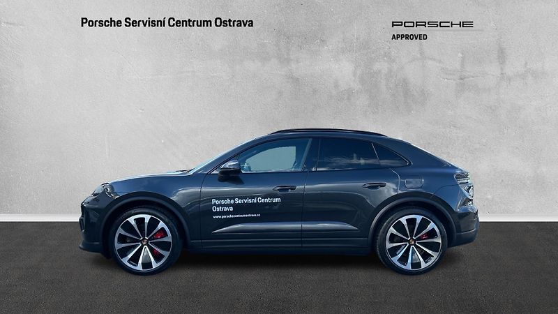 Porsche Macan 4S - fotka 3 z 29