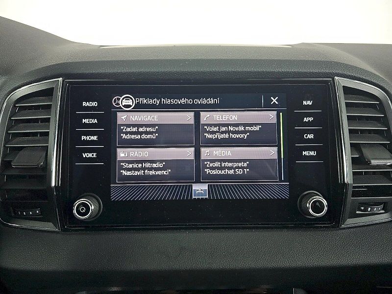 Škoda Karoq (2019) 1.5TSI 110kW  STYLE DSG TAŽNÉ - fotka 16 z 33