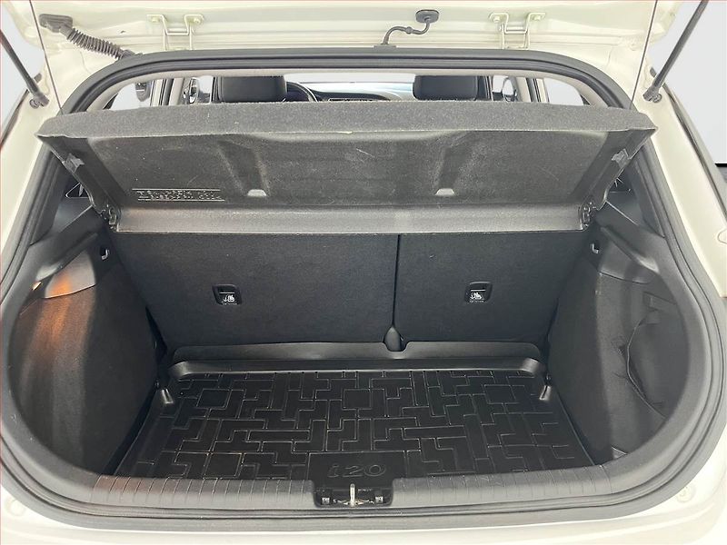 Hyundai i20 (2019) 1.2, ČR,1.maj, Serv.kniha - fotka 13 z 14