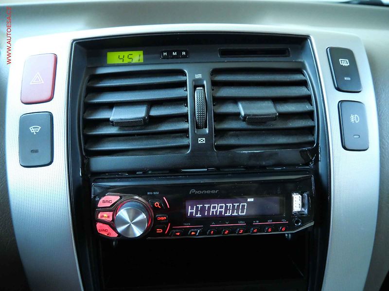 Hyundai Tucson (2008) 2.0CRDi, AC, TZ - fotka 15 z 18