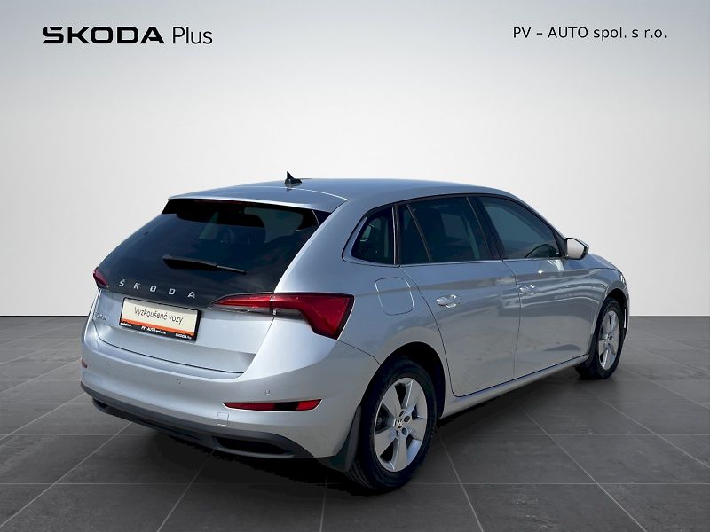 Škoda Scala (2022) 1.5 TSI 110kW Style Plus - fotka 2 z 31