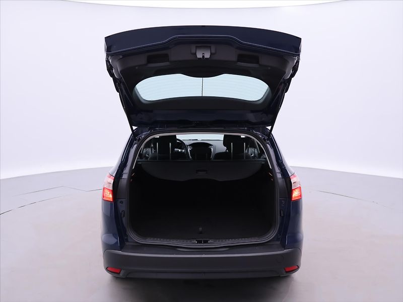 Ford Focus 1,0 EcoBoost 74kW Klima CZ - fotka 9 z 29