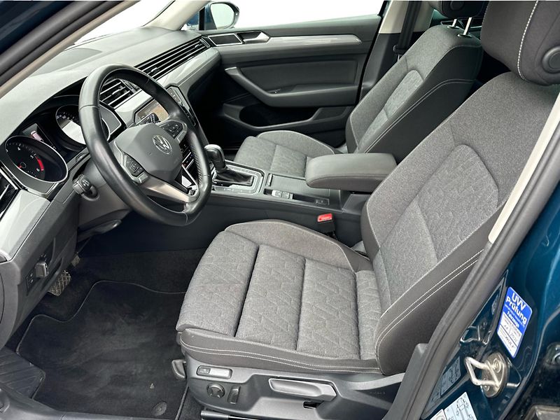 Volkswagen Passat Business 2.0 TDI 110 kW DSG Va - fotka 11 z 21