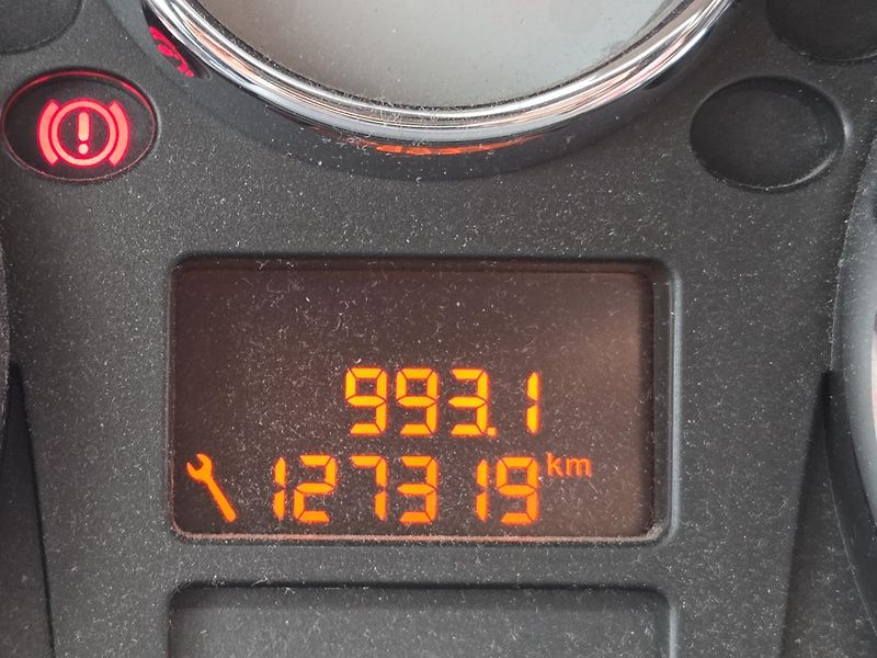 Peugeot 207 1,4i lze i na splátky VŠEM!  - fotka 11 z 11