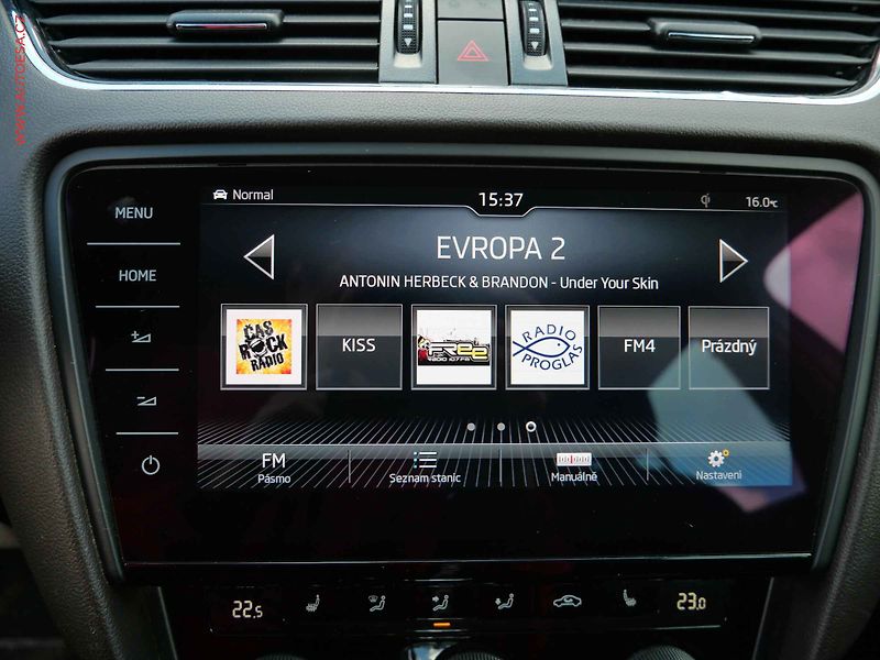 Škoda Octavia (2017) 2.0TDi 4x4, ČR, L&K, DSG - fotka 21 z 32