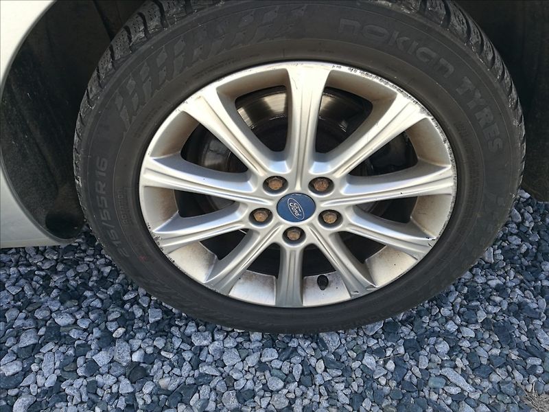 Ford Mondeo 2,0 TDCi - fotka 18 z 22