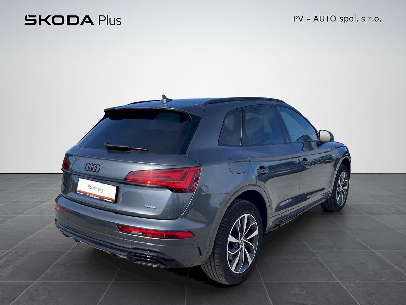 Audi Q5 (2025) S-Line 40 TDI 150 kW Quattro S - fotka 2 z 35