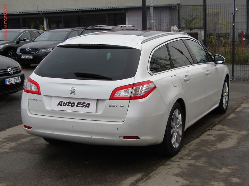 Peugeot 508 (2011) 2.0 HDI, 2.maj,ČR, Active - fotka 4 z 20