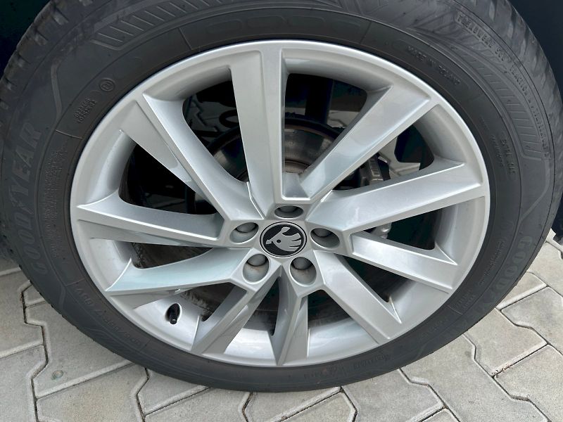 Škoda Kamiq (2025) SELEC TSI 85/1.0 A7F - fotka 10 z 28