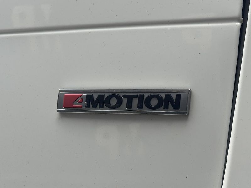 Volkswagen Sharan (2017) 2.0TDi 110kW 4M Highline 7míst - fotka 47 z 52
