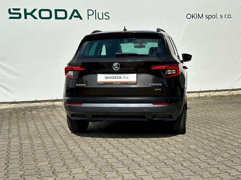 Škoda Karoq (2018) 2.0 TDI 110 kW Ambition 4x4 - fotka 2 z 25